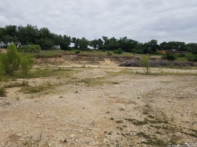 182 laurel ridge, Lakehills, TX 78063