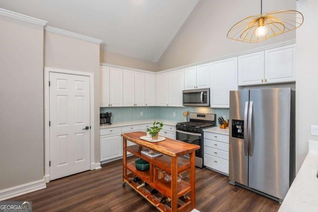 704 Gardenside Circle SE, Marietta, GA 30067