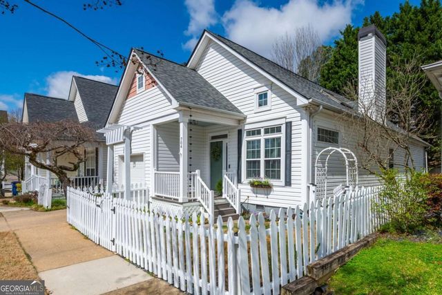 704 Gardenside Circle SE, Marietta, GA 30067