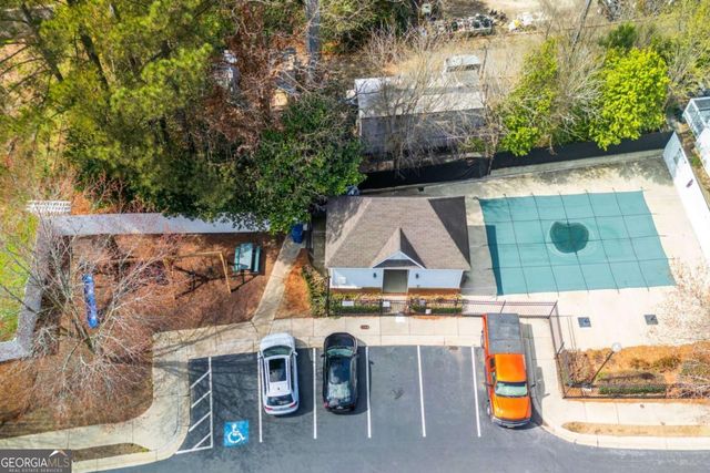 704 Gardenside Circle SE, Marietta, GA 30067