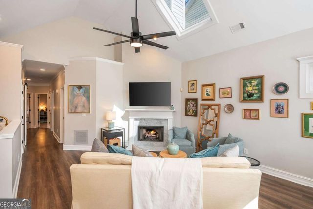 704 Gardenside Circle SE, Marietta, GA 30067