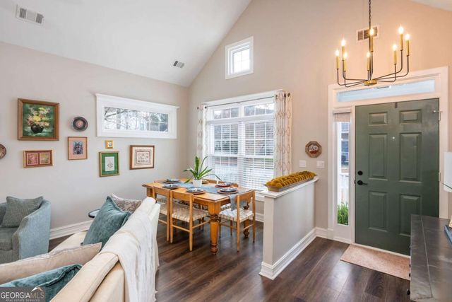 704 Gardenside Circle SE, Marietta, GA 30067