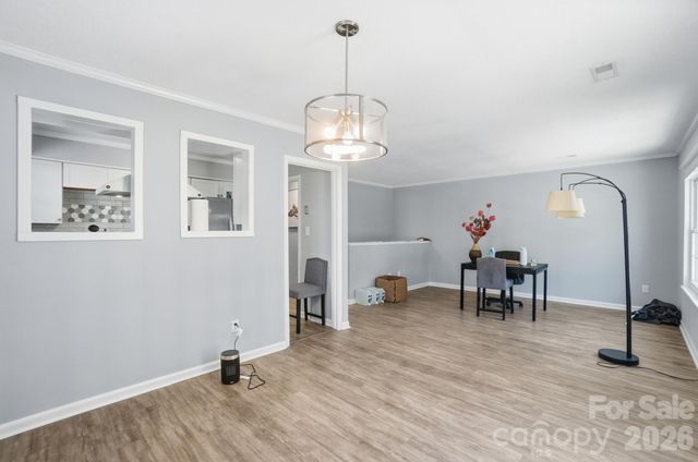 8529 Castle Pine Court, Charlotte, NC 28226