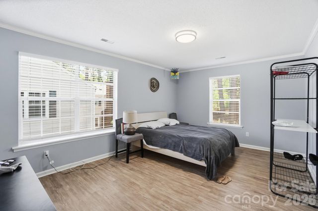 8529 Castle Pine Court, Charlotte, NC 28226