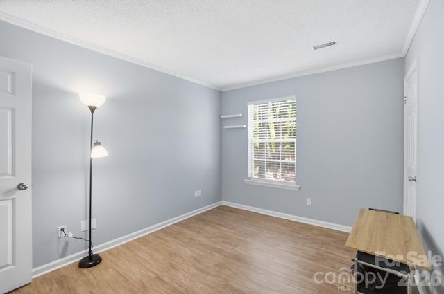 8529 Castle Pine Court, Charlotte, NC 28226