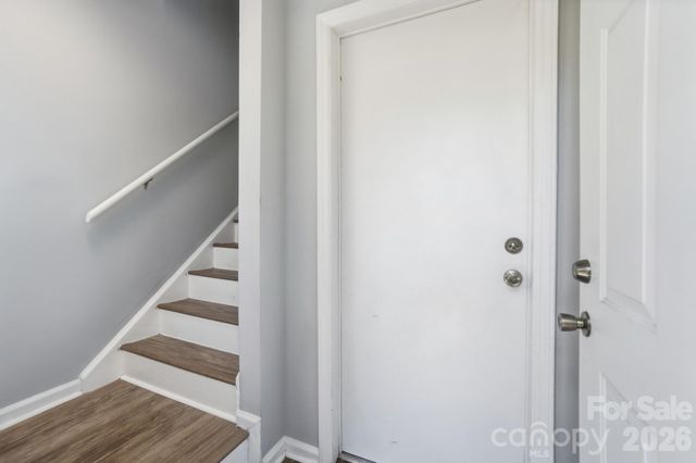 8529 Castle Pine Court, Charlotte, NC 28226