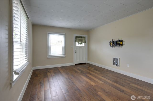 212 Hayes Street, Hoquiam, WA 98550