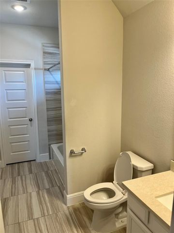 5003 Sullivan Drive, Manvel, TX 77578