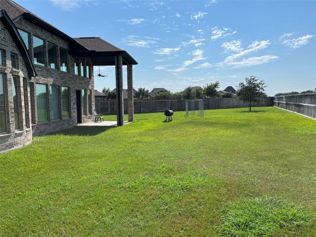 5003 Sullivan Drive, Manvel, TX 77578
