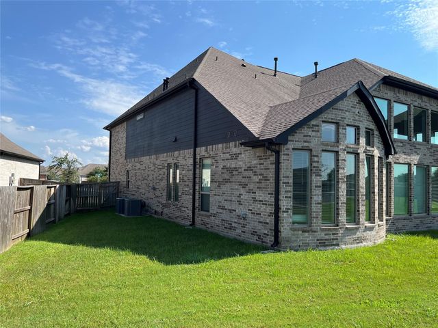 5003 Sullivan Drive, Manvel, TX 77578