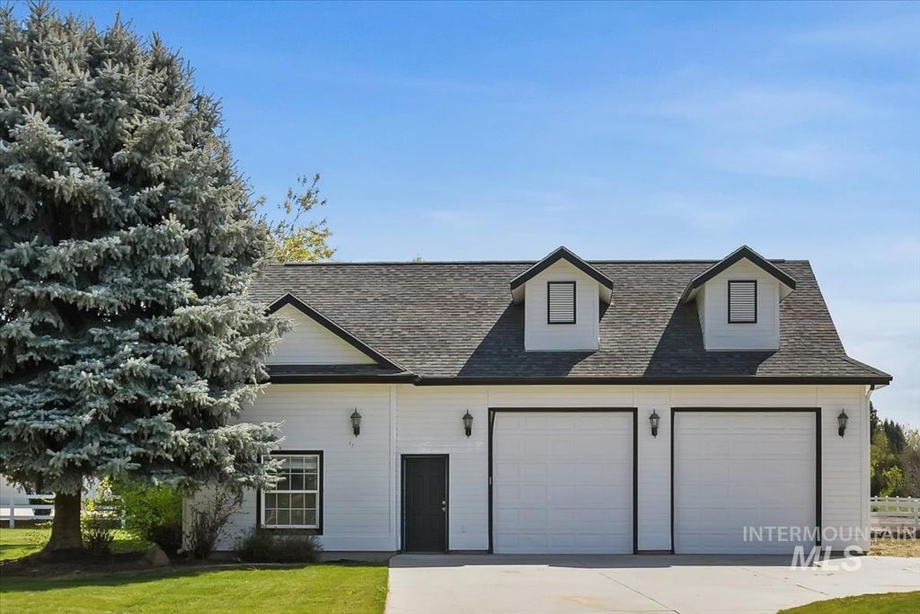 1436 N Chaucer, Eagle, ID 83616 photo 4