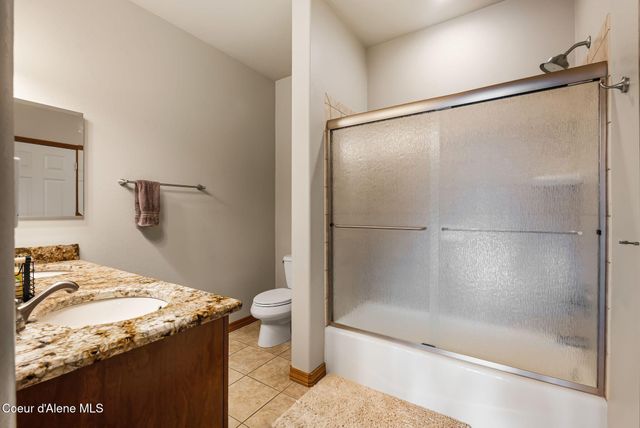 21 Midlake Drive, Sagle, ID 83860