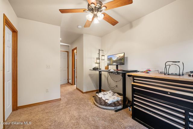 21 Midlake Drive, Sagle, ID 83860