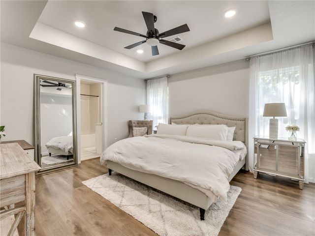 16 Lanark Circle, Bella Vista, AR 72715