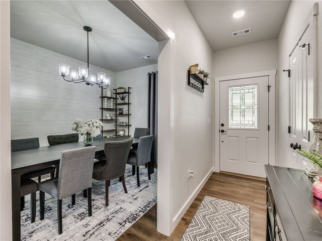 16 Lanark Circle, Bella Vista, AR 72715