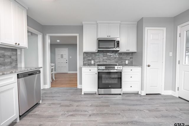 2922 Meadowlark, Tyler, TX 75701