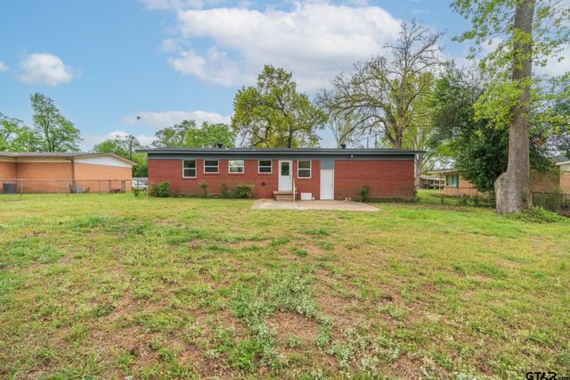 2922 Meadowlark, Tyler, TX 75701