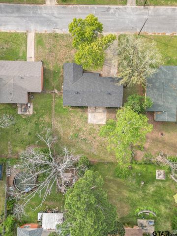 2922 Meadowlark, Tyler, TX 75701