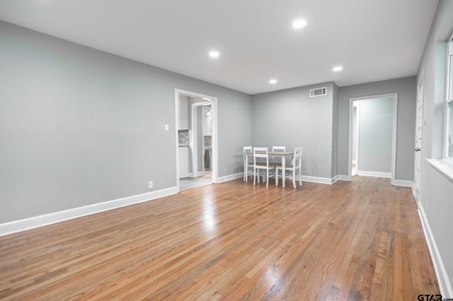 2922 Meadowlark, Tyler, TX 75701