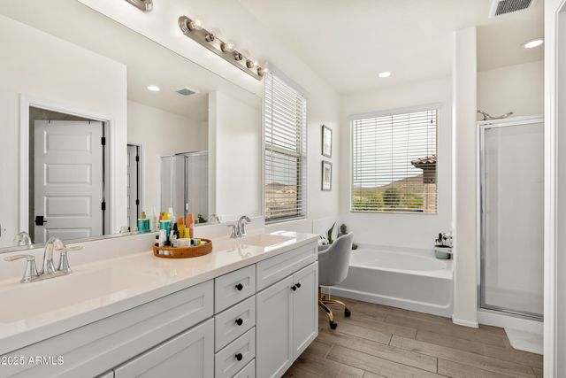 31020 N 5TH Street, Phoenix, AZ 85085