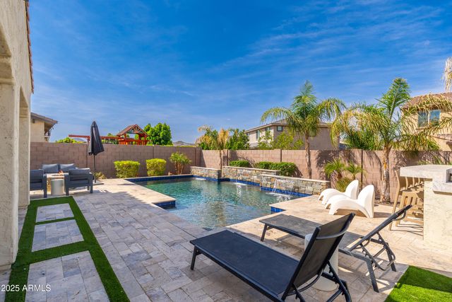 31020 N 5TH Street, Phoenix, AZ 85085