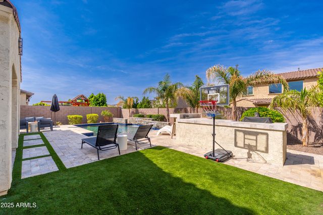 31020 N 5TH Street, Phoenix, AZ 85085