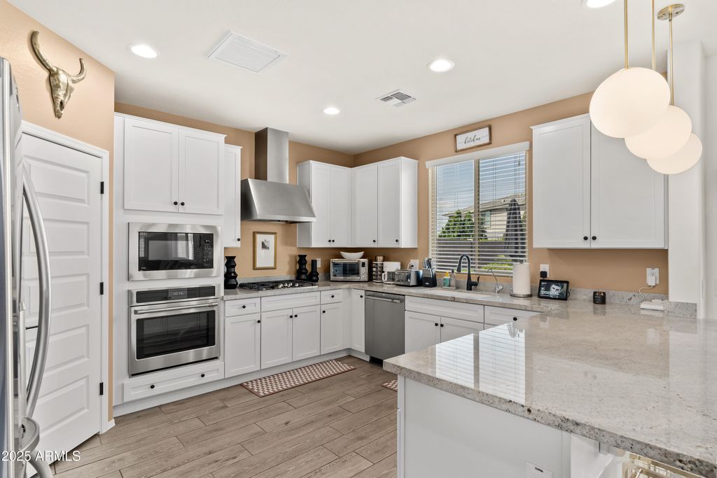 31020 N 5TH Street, Phoenix, AZ 85085