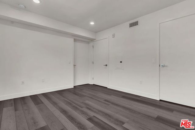 3667 Mentone Avenue 2, Los Angeles, CA 90034