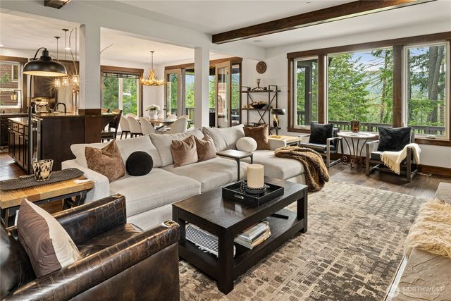 301 Black Nugget Lane, Cle Elum, WA 98922