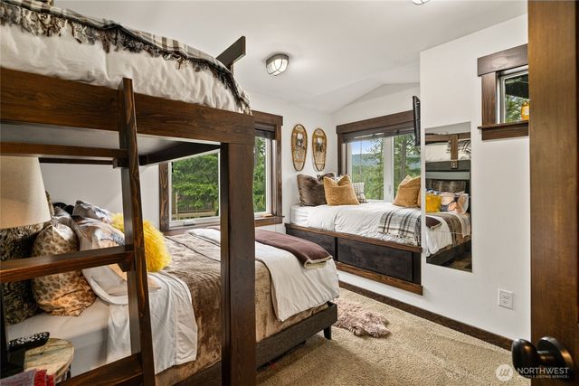 301 Black Nugget Lane, Cle Elum, WA 98922