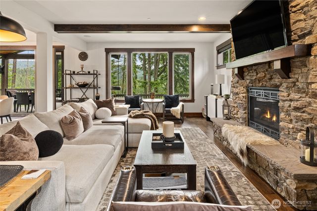 301 Black Nugget Lane, Cle Elum, WA 98922