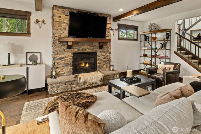 301 Black Nugget Lane, Cle Elum, WA 98922