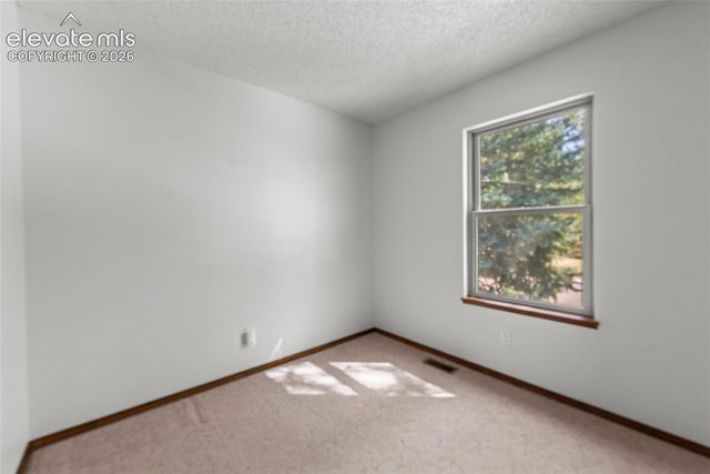 4865 W Old Farm Circle, Colorado Springs, CO 80917
