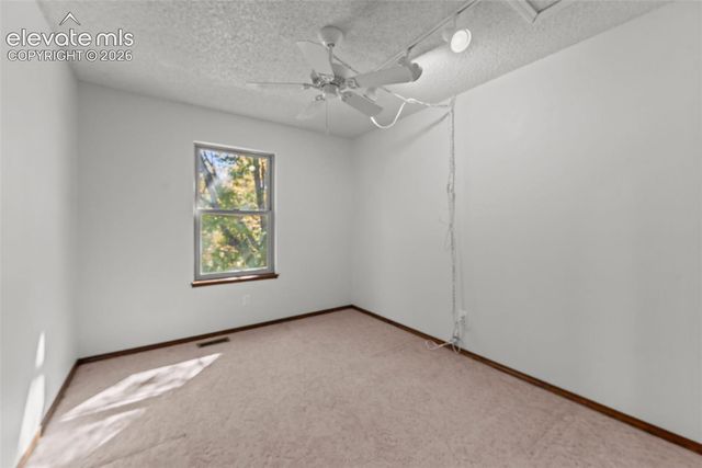4865 W Old Farm Circle, Colorado Springs, CO 80917