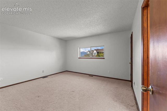 4865 W Old Farm Circle, Colorado Springs, CO 80917