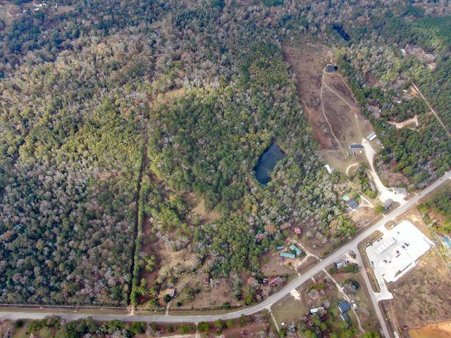 11260 Crockett Martin Road, Conroe, TX 77306