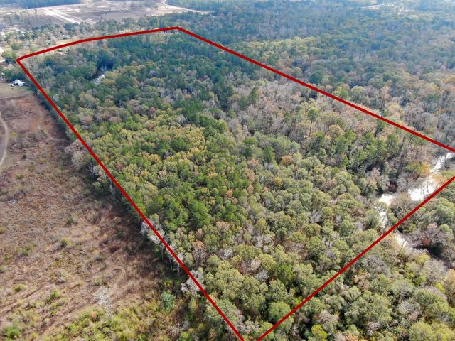 11260 Crockett Martin Road, Conroe, TX 77306