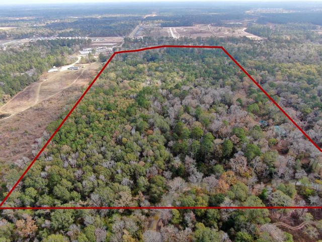 11260 Crockett Martin Road, Conroe, TX 77306