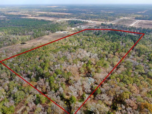 11260 Crockett Martin Road, Conroe, TX 77306