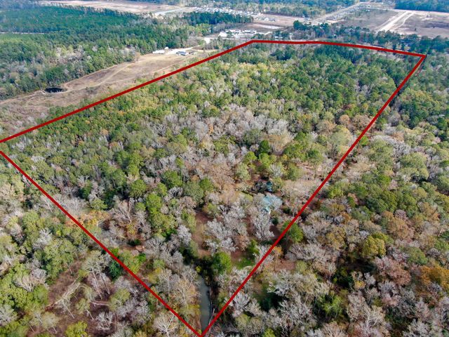 11260 Crockett Martin Road, Conroe, TX 77306