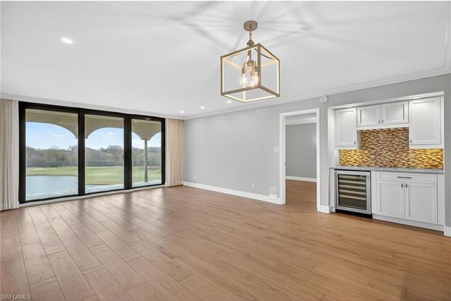 6020 PELICAN BAY BLVD # E402, Naples, FL 34108