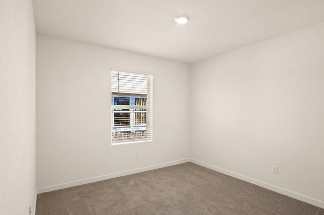 313 Sullivan Dr, Merced, CA 95348