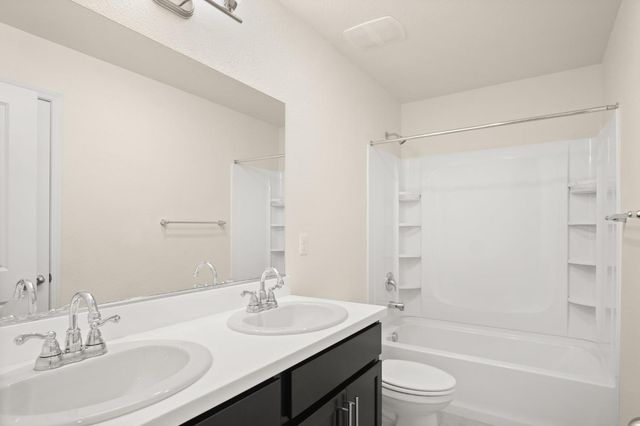 313 Sullivan Dr, Merced, CA 95348