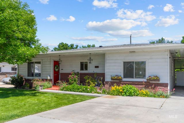 220 W Washington St, Meridian, ID 83642