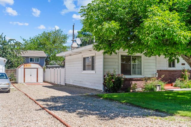 220 W Washington St, Meridian, ID 83642