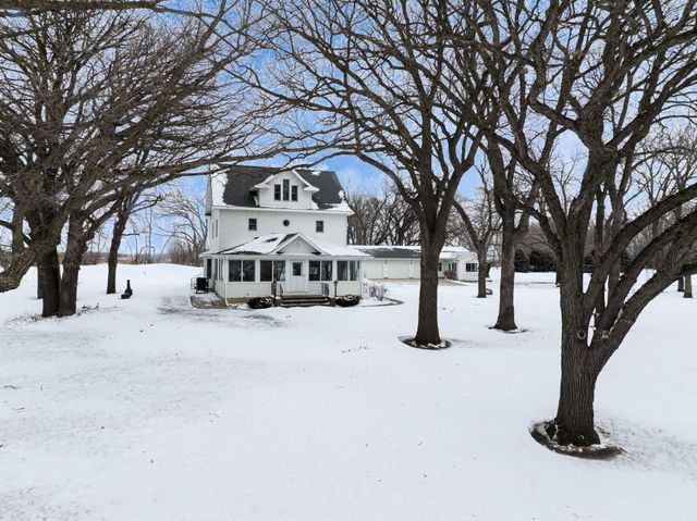 17024 County Road 5, Hoffman, MN 56339