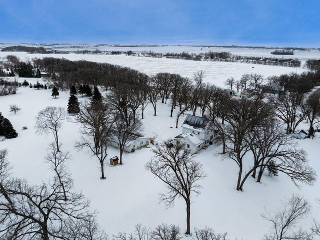 17024 County Road 5, Hoffman, MN 56339