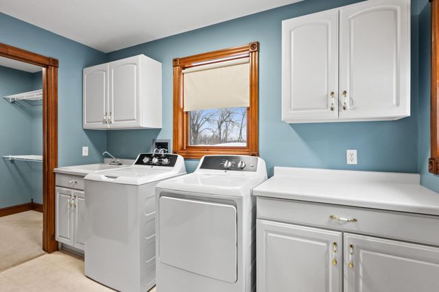 17024 County Road 5, Hoffman, MN 56339