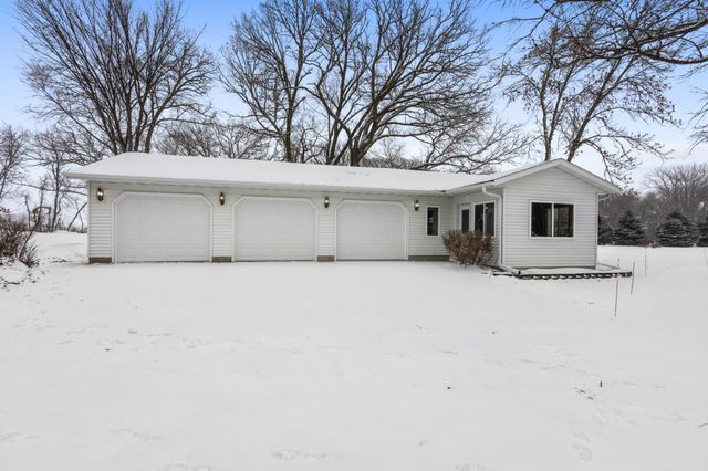 17024 County Road 5, Hoffman, MN 56339
