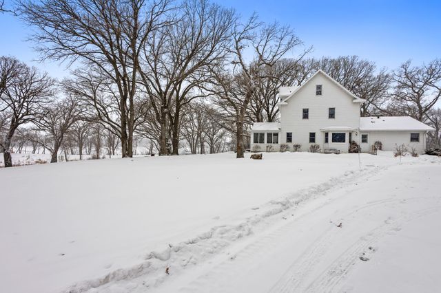 17024 County Road 5, Hoffman, MN 56339